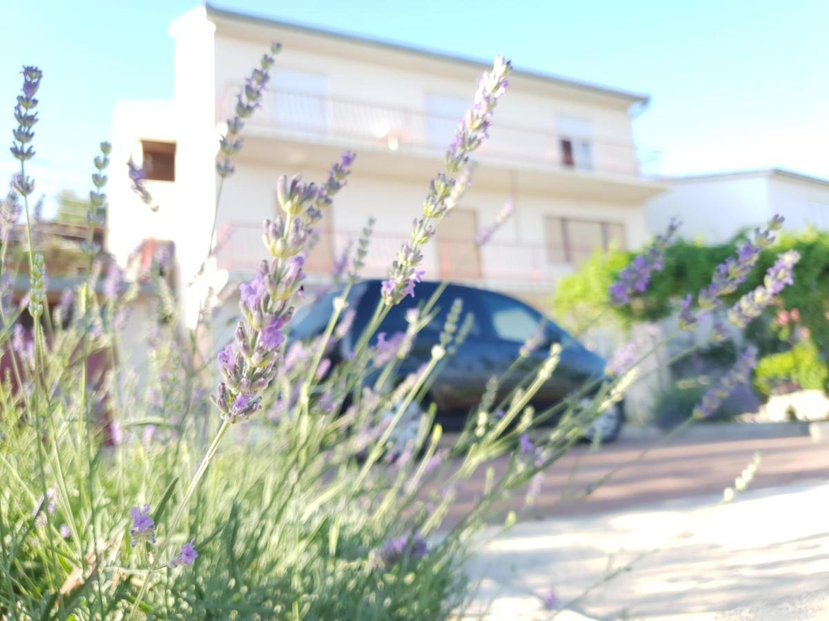 Kamen Hostal Split Exterior foto