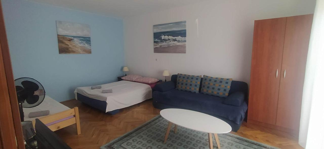 Kamen Hostal Split Exterior foto